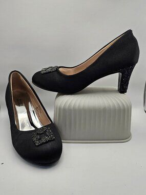 Badgley Mischka “Marcy” Girls’ Black Satin Block Heel Dress Pumps – Size 3